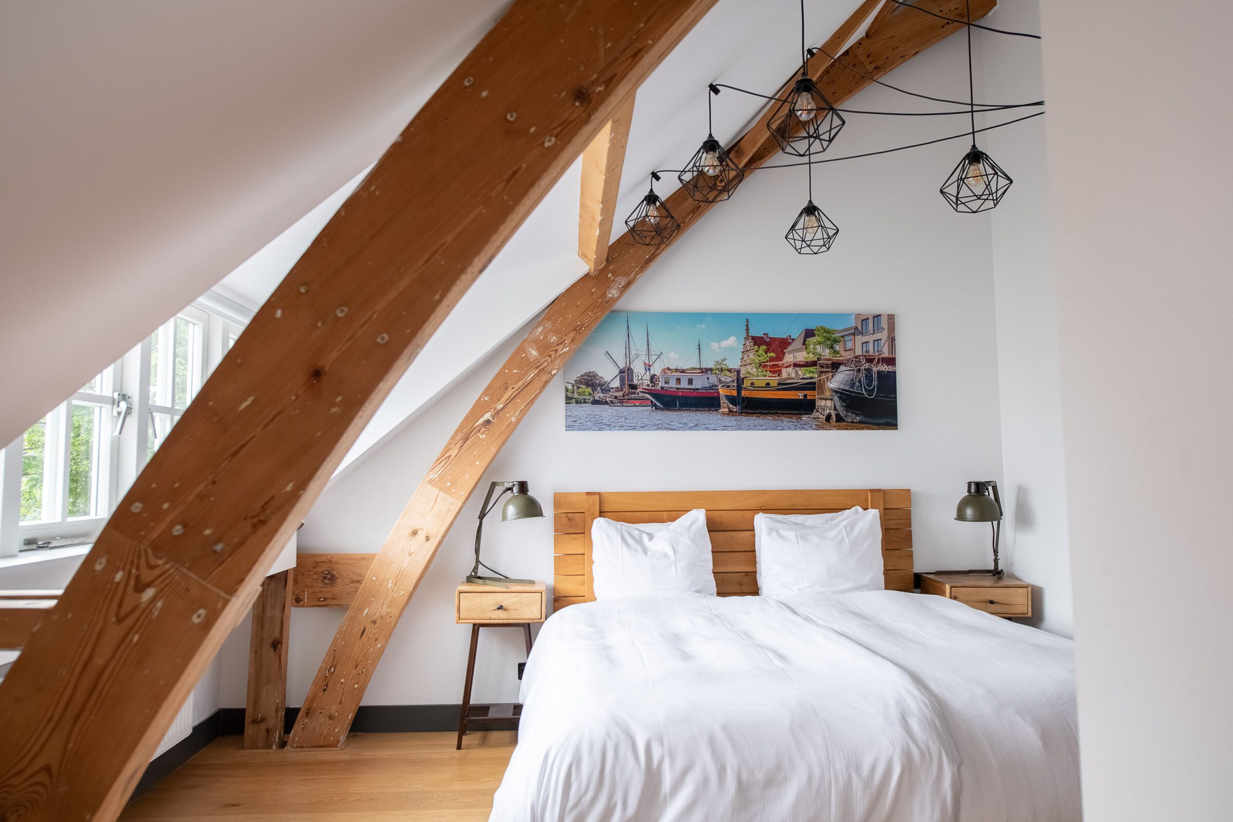 superior room | in-room safe, cots/infant beds, free wifi, bed sheets