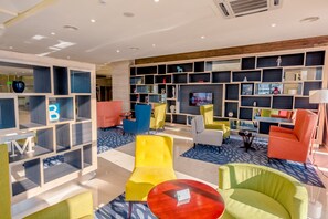 Exterior - Holiday Inn Ulaanbaatar by IHG (Ulaanbaatar)