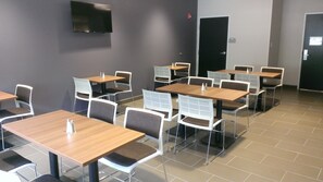 Dining - Microtel Inn & Suites By Wyndham Binghamton (Binghamton)
