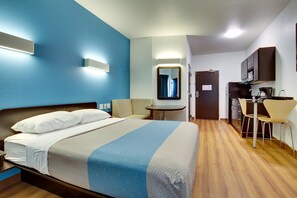 Pimennysverhot, ilmainen Wi-Fi, vuodevaatteet