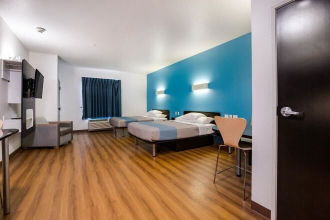 Blendingsgardiner, wi-fi (inkludert) og sengetøy