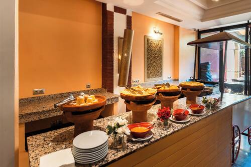 Breakfast buffet