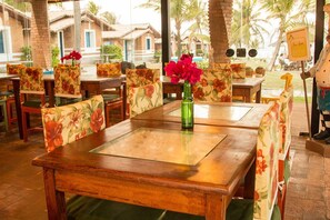 Free daily buffet breakfast - Pousada Paradise (Coruripe)