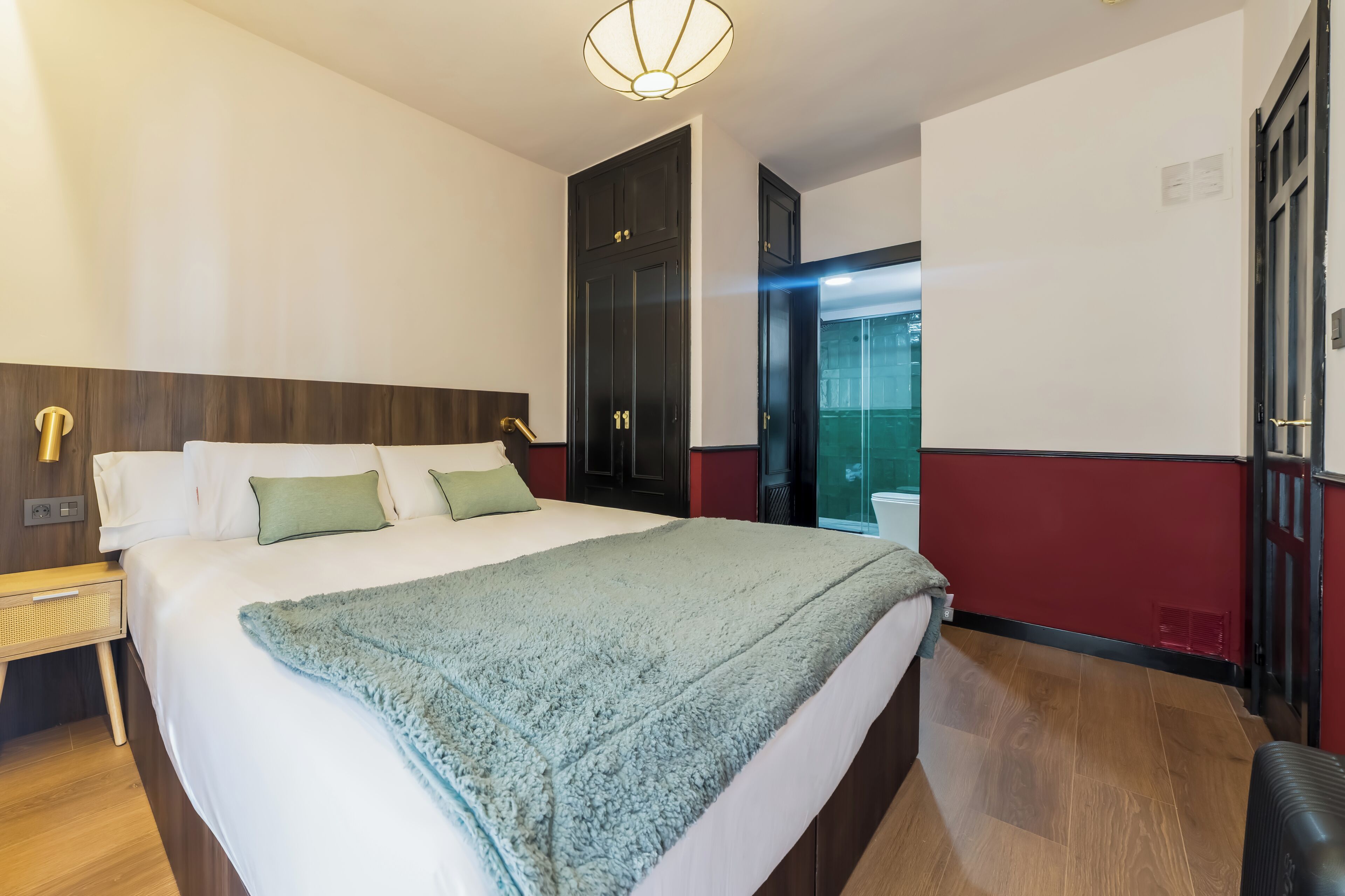 Appartamento Deluxe | 1 camera, tende oscuranti, Wi-Fi gratuito, lenzuola