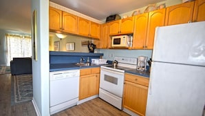 Townhouse, 2 kamar tidur | Dapur pribadi