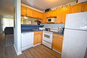 Townhome, 2 Bedrooms | Private kitchen | Full-sized fridge, microwave, oven, stovetop - Harbour Bay 19 2 Br townhouse by RedAwning (Ocean City)