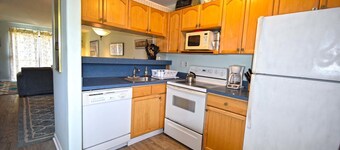 Harbour Bay 19 2 Br townhouse by RedAwning