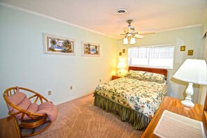 Condo, 2 Bedrooms - Harbour Island 403m 2 Bedroom Condo by RedAwning (Ocean City)