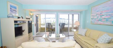 Appart'hôtel, 2 chambres | Coin séjour