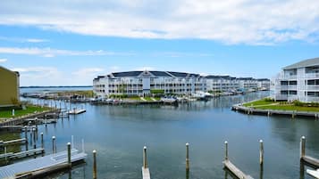 Condo, 2 Bedrooms | Marina