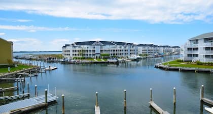 Seascape-heron Harbour 200-9 2 Bedroom Condo by RedAwning