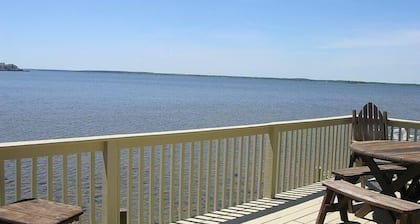 Montego Bay - South Ocean Drive 203 3 Bedroom Home by RedAwning