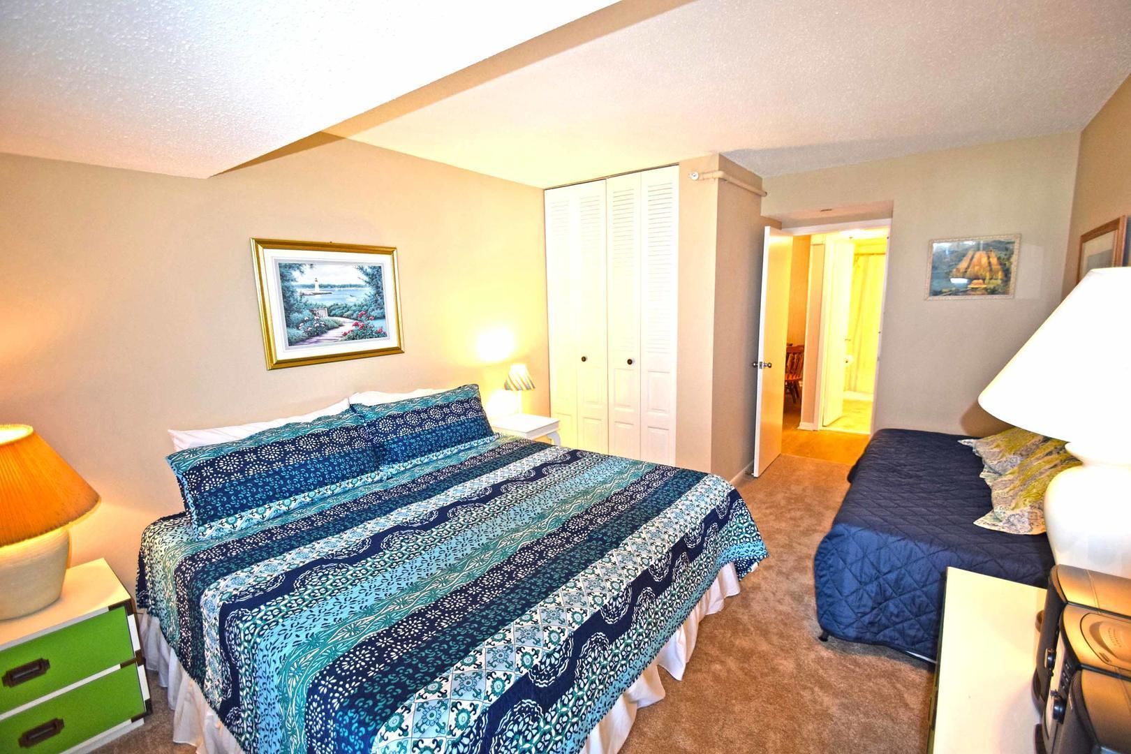 Condo, 2 Bedrooms | 2 bedrooms, iron/ironing board, free WiFi