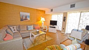 Condo, 2 Bedrooms | Living area | TV, DVD player