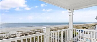 1 Ez Access 4 Bedroom Home by RedAwning