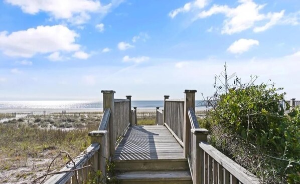 Maison, 4 chambres | Enceinte de l’hébergement