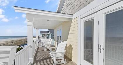 1 Ez Access 4 Bedroom Home by RedAwning