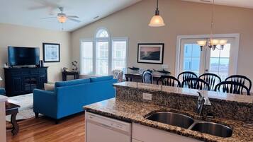 House, 4 Bedrooms | Living area | TV