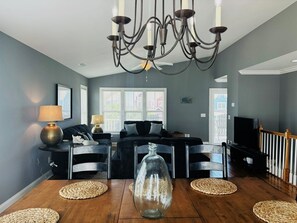 Talo, 4 makuuhuonetta | Ruokailu