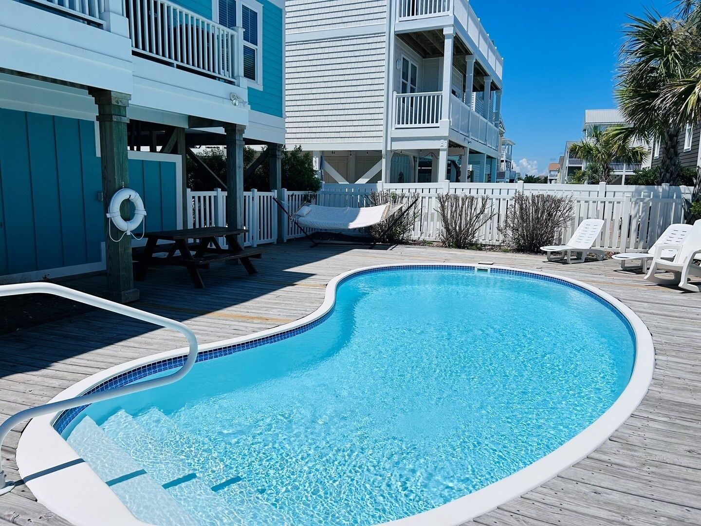 House, 4 Bedrooms | Pool