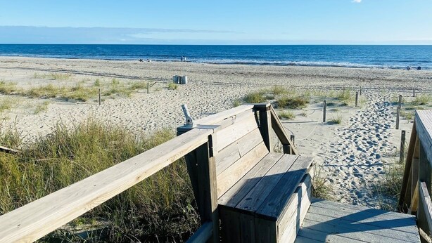 House, 4 Bedrooms | Beach | On the beach - 3/4 Time - 4 Br Home (Supply)