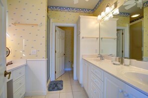 Ferienhaus, 4 Schlafzimmer | Badezimmer