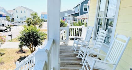 Angling Inn 4 Bedroom Home by RedAwning