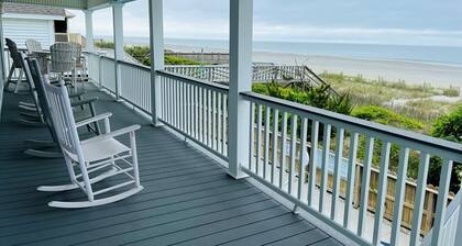 Beach Time 5 Bedroom Home by RedAwning