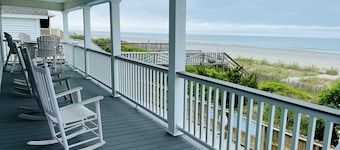 Beach Time 5 Bedroom Home by RedAwning
