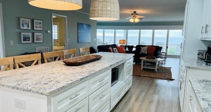 Beach Time 5 Bedroom Home by RedAwning