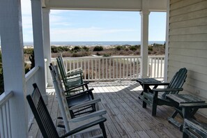 Talo, 5 makuuhuonetta | Parveke