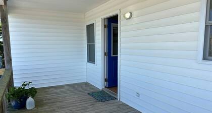 Clamelot 4 Bedroom Home by RedAwning