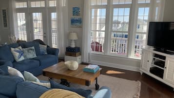 House, 3 Bedrooms | Interior