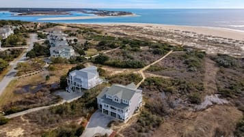 House, 4 Bedrooms | Exterior