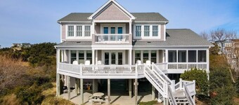 Cypress Hall 6 Bedroom Home by RedAwning