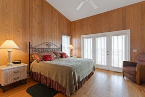 獨棟房屋, 6 間臥室 | 6 間臥室、免費無線上網、床單