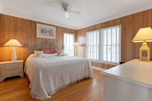 House, 6 Bedrooms | 6 bedrooms, free WiFi, bed sheets