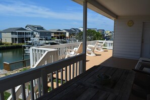 House, 3 Bedrooms | Property grounds