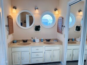 Ferienhaus, 2 Schlafzimmer | Badezimmer | Handtücher
