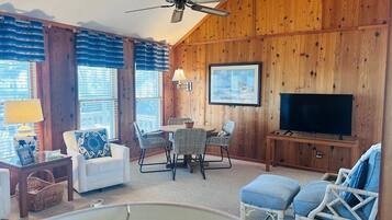 House, 4 Bedrooms | Living area | Flat-screen TV