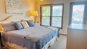 House, 4 Bedrooms | 4 bedrooms, free WiFi, bed sheets