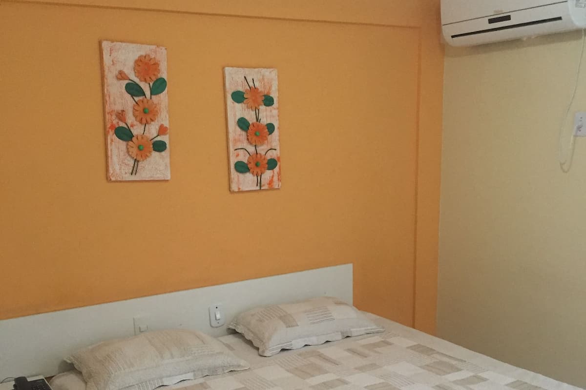 Single Room | Minibar, desk, iron/ironing board (on request)