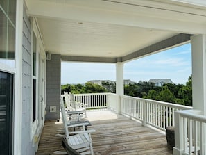 House, 5 Bedrooms | Property grounds