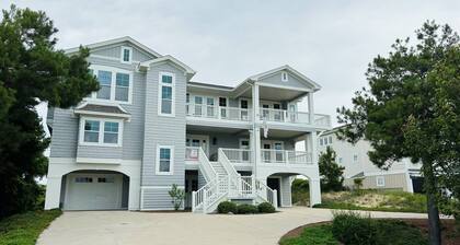 Gray Goose 5 Bedroom Home by RedAwning