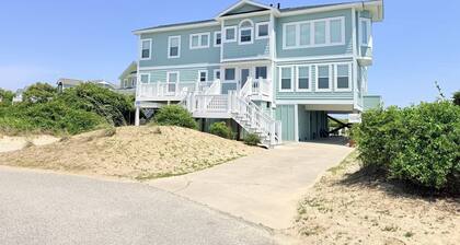 Dune Escape 5 Bedroom Home by RedAwning