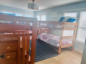 Hus - 5 soveværelser | 5 soveværelser, gratis Wi-Fi, sengetøj