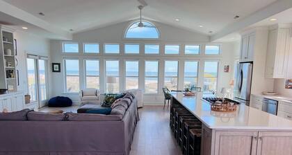 Dune Escape 5 Bedroom Home by RedAwning