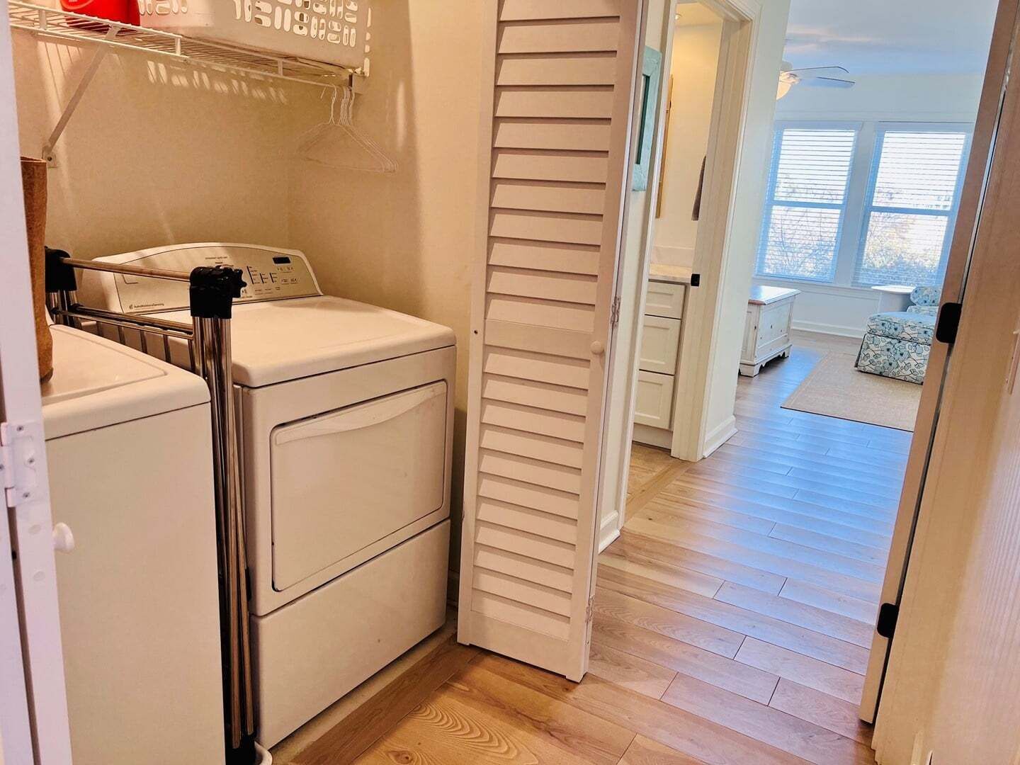 House, 5 Bedrooms | Interior