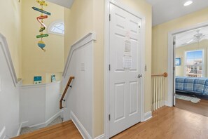House, 6 Bedrooms | Interior