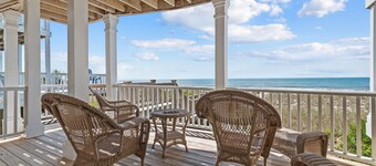 Inn Between 6 Bedroom Home by RedAwning